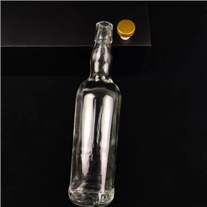 Classic Design 700ml Whisky Vodka Bottle
