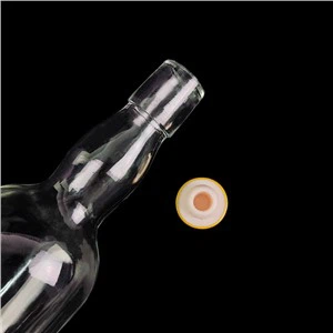 Top Quanlity 700ml Liquor Bottle Whisky Vodka Bottle