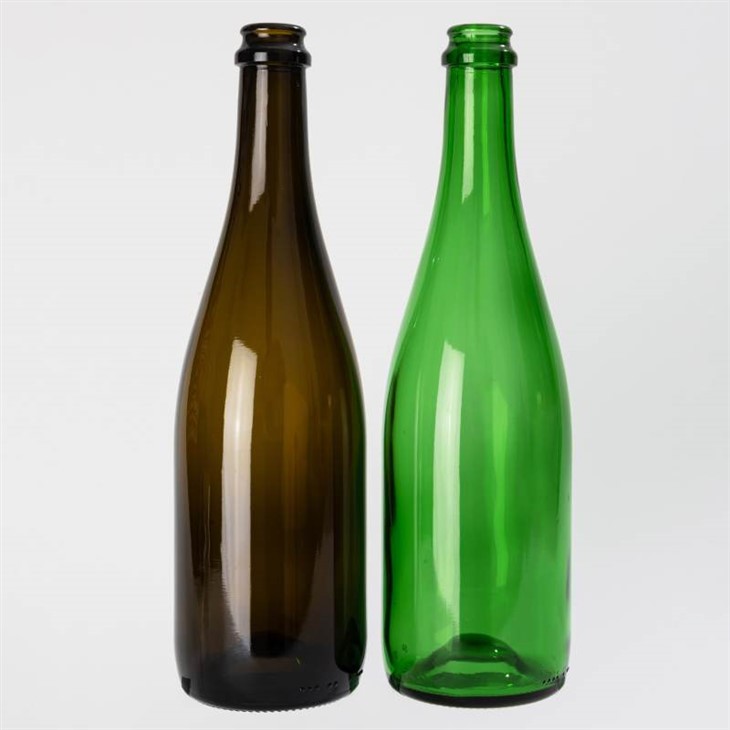 750ml Antique Green Glass Champagne Bottle – Export