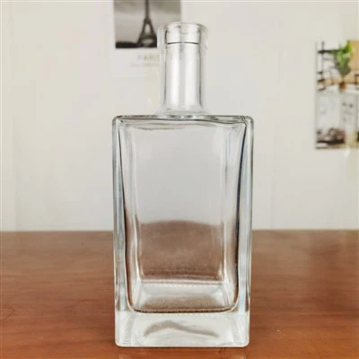 700ml Square Glass Liquor Bottles For Vodka